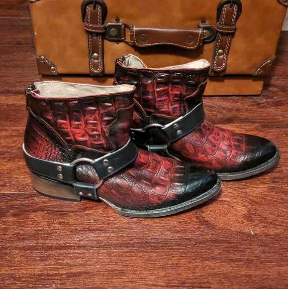 Freebird by Steven Santiago - Picture 2 of 4